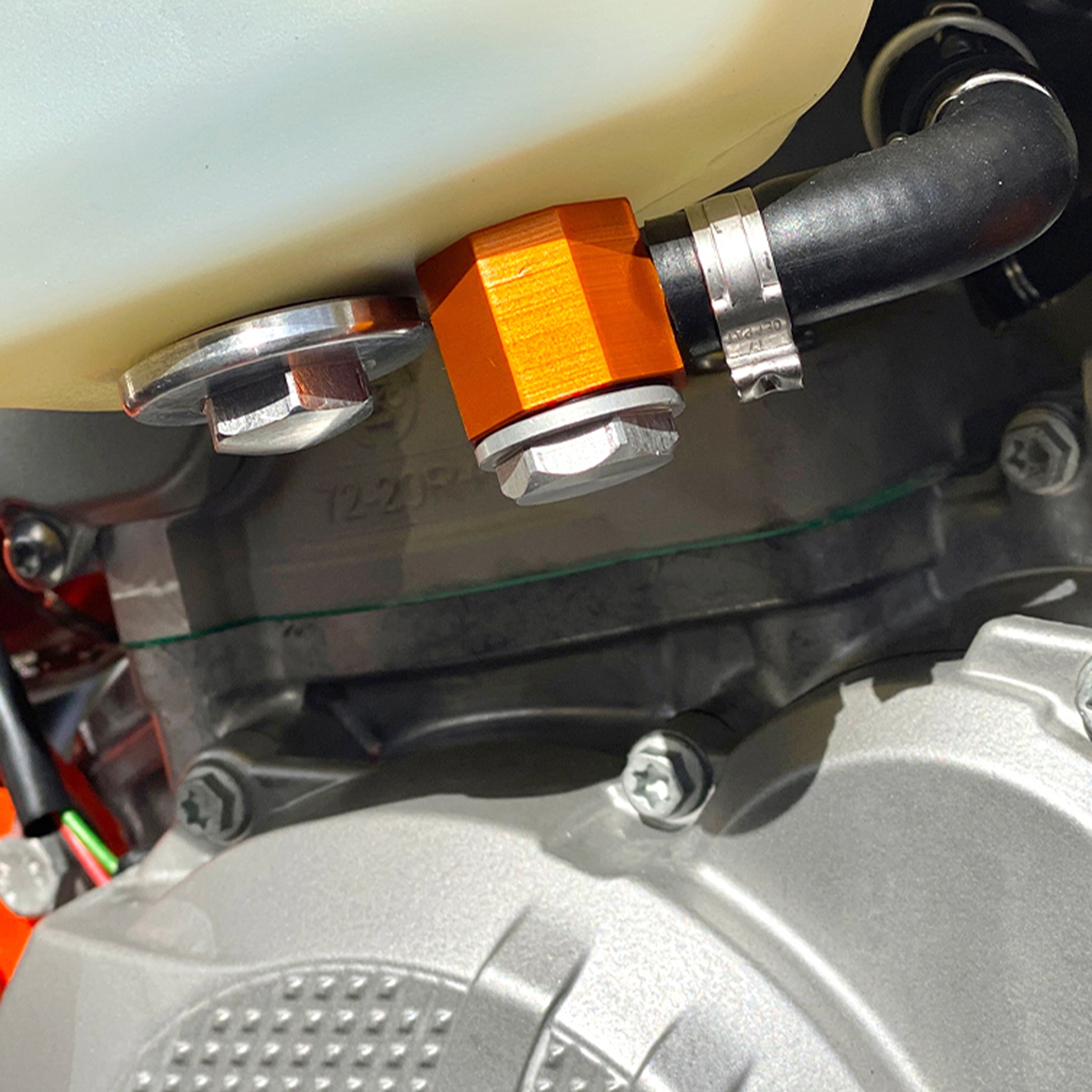tpi-fuel-tank-connector